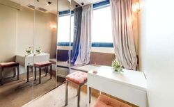 Ngee Ann City (D9), Office #539415281